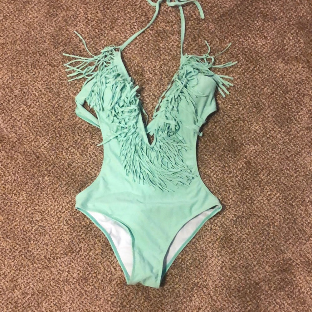 One piece swim suit